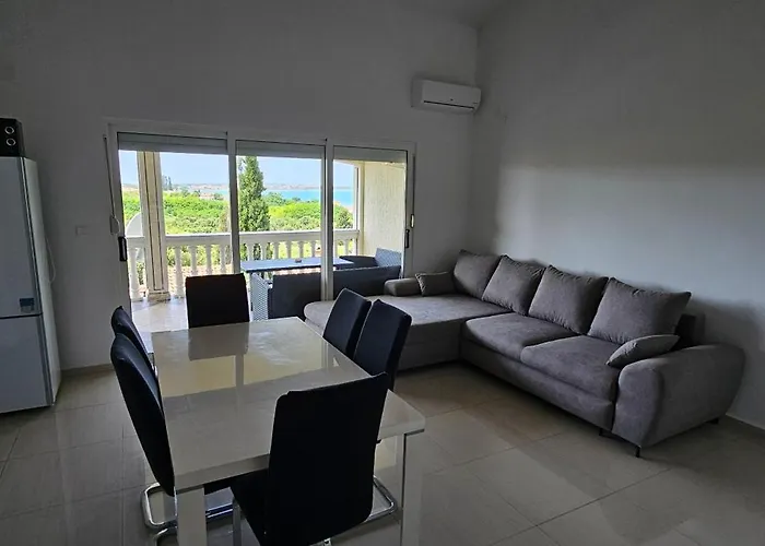 Elizabeta Apartments